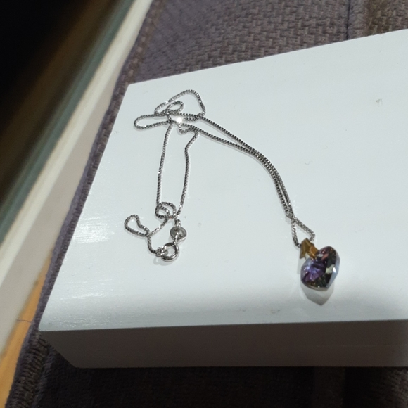 Heart shape pendant necklace - Picture 1 of 2